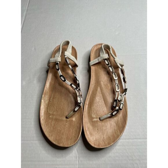 Forever size 9 sling back hard sole sandals - Picture 2 of 7